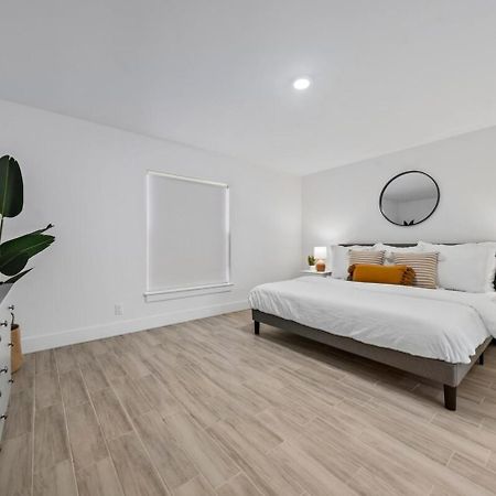 New! Few Minutes To Downtown, 10 To The Beach! West Palm Beach Exterior photo